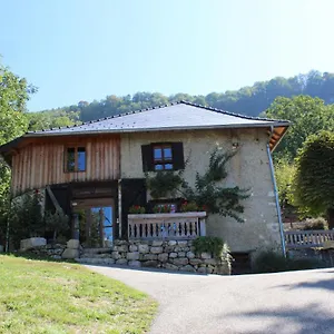 Les Pipistrelles Bed and breakfast Saint-Beron