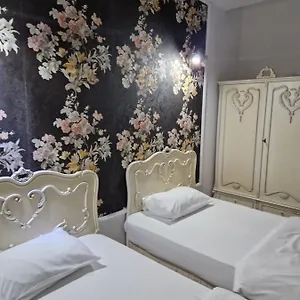  Hotel Nevis Fundeni